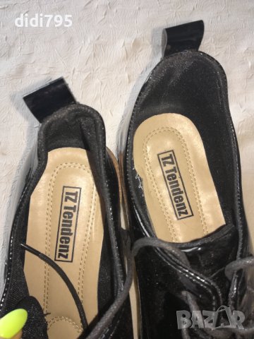 Дамски обувки, снимка 3 - Дамски ежедневни обувки - 37549821