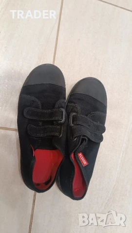 детски пантофи маратонки сникърси черни Moneta, снимка 7 - Детски пантофи - 33561644