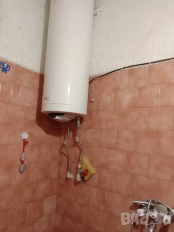 Продава четиристаен апартамент в центъра на гр.Свищов, снимка 11 - Апартаменти - 52176833