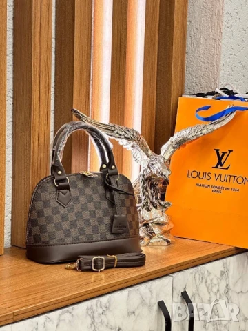 чанти Tommy Hilfıger gucci louis vuitton , снимка 17 - Чанти - 50579441