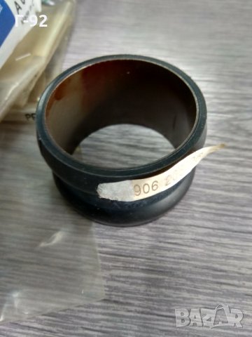 A9062030615**NEU**MERCEDES Тръбопровод за охладителната течност M904.900-OM906.70-, снимка 2 - Части - 31680274