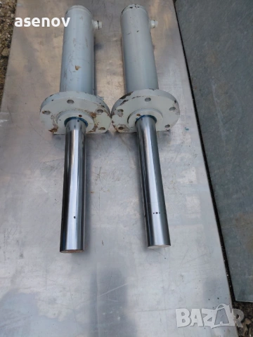 хидравлични цилиндри, снимка 2 - Резервни части за машини - 53916983