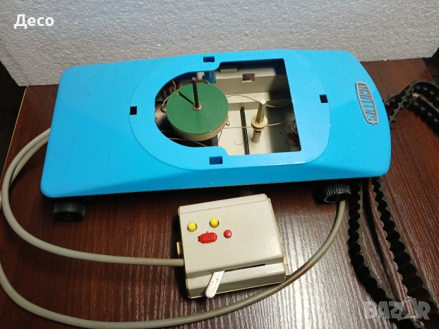 Стара немска играчка луноход., снимка 2 - Колекции - 54182054