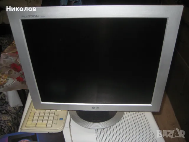Монитор 19 ка LG, снимка 2 - Монитори - 49186326