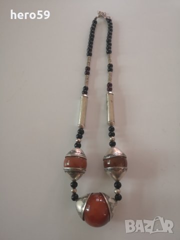 Антикварно старо колие-сребро,черни корали и карнеол/Османска империя/, снимка 1