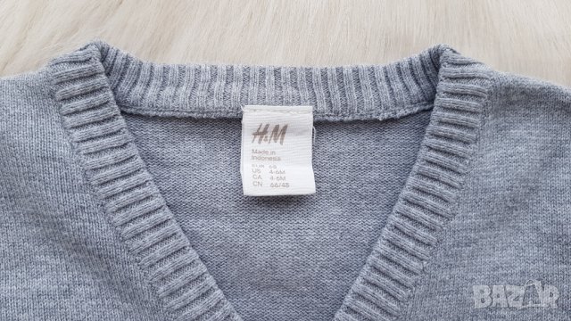 Бебешка жилетка H&M 4-6 месеца, снимка 2 - Жилетки и елечета за бебе - 44358742