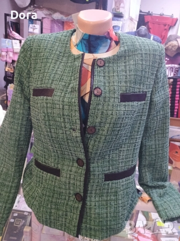 дамско сако, снимка 2 - Сака - 52332622