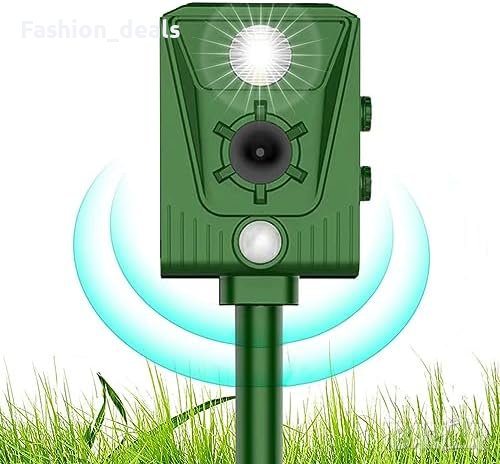 Нов ултразвуков репелент против животни мигаща светлина USB и соларно зареждане