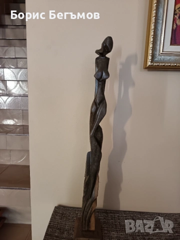 Декоративна дървена скулптура – ​​Женска фигура