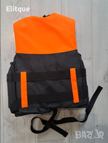 Детска спасителна жилетка с регулиращи колани и свирка, снимка 3 - Други стоки за дома - 52852543