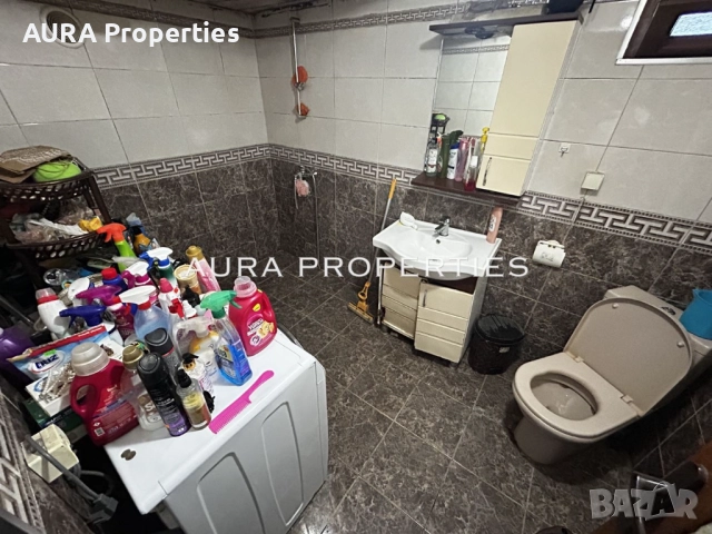 Разград / Къща във Варош, снимка 7 - Къщи - 51830663