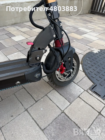 Тротинетка  Zero 10, снимка 4 - Скейтборд, ховърборд, уейвборд - 54268926