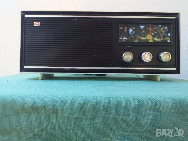 HERU TR 301  1975г Радио, снимка 5 - Радиокасетофони, транзистори - 29524742