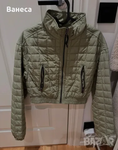 Уникално чисто ново яке на Bershka !ПРОМО ЦЕНА! , снимка 2 - Якета - 56225844