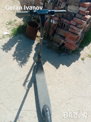 Продавам  тротинетка марка ninebot  за части с повреден двигател, снимка 4 - Друга електроника - 54342699