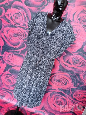 Нова Черно-бяла рокля Солей плисе под коляното 2ХЛ Намалена от 60 лв 