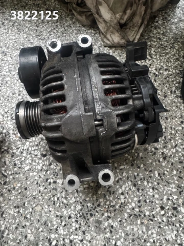 Алтернатор BMW e90 n52b25, снимка 2 - Части - 51055173