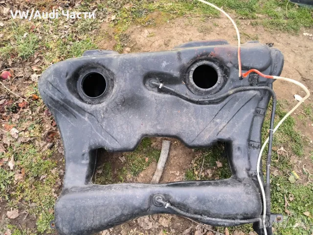 Резервоар за Ауди С3 Audi S3 8L Audi TT MK1 1J0201085P, снимка 2 - Части - 49133054
