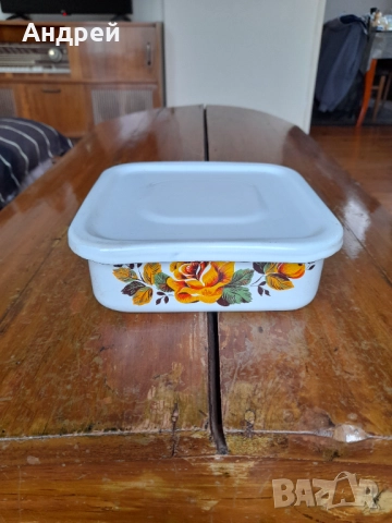 Стара емайлирана кутия за храна #8