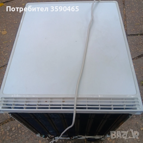 малък хладилник Либхер, снимка 8 - Хладилници - 52031142