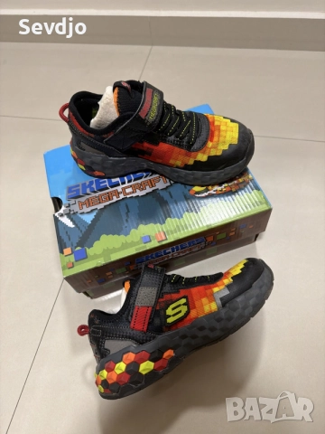 Детски маратонки SKECHERS (28,5), снимка 2 - Детски маратонки - 56238302