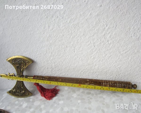 Двойна бойна брадва с релефни дракони Месинг бронз, снимка 4 - Други ценни предмети - 29741799