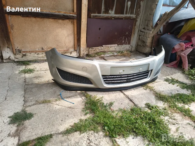 предна броня Opel Astra H feislift , снимка 2 - Части - 56145891