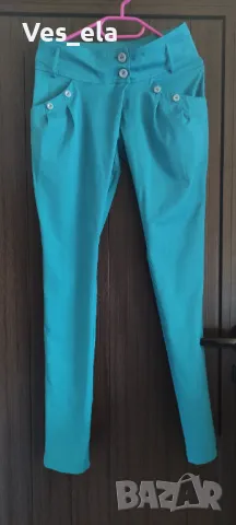 стилен зелен панталон Lilia с прехлупване отпред, снимка 2 - Панталони - 49147496