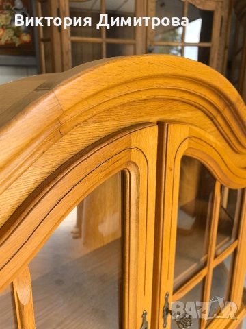 Стенна витрина , снимка 8 - Секции и витрини - 53879464