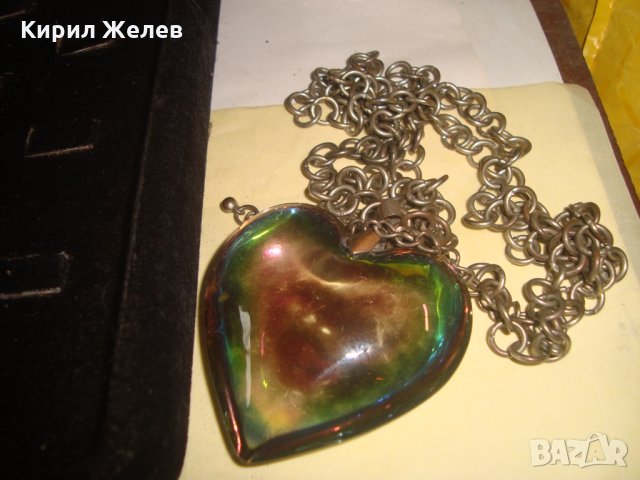 СТАР СЪРЦЕВИДЕН ВИНТИДЖ МЕДАЛЬОН КОЛИЕ ЦВЕТЕН КРИСТАЛ БРОНЗ ВЕРИЖКА МНОГО КРАСИВО КОЛИЕ 24791, снимка 3 - Колиета, медальони, синджири - 34507773