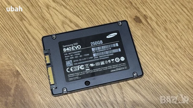 Компактен компютър Acer XC-885 - i5-8500, 2x4GB, 250GB Samsung SSD, Intel WiFi / Bluetooth, DVD-RW, снимка 12 - За дома - 55809541