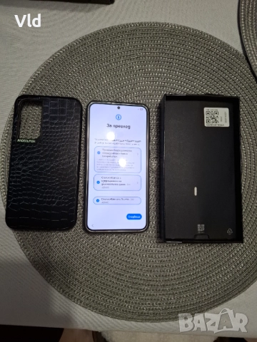 Продавам Samsung S23 plus 256GB