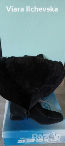 Високи дамски ботуши от естествен велур 