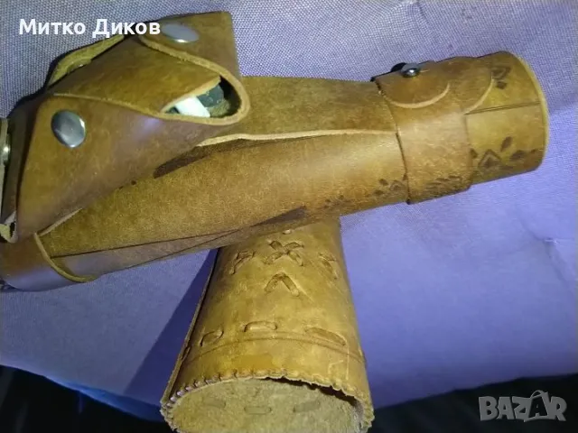 Табла естествена кожа нова с чашка на Vatev Leather 383х203мм сгъната 22х5см, снимка 11 - Шах и табла - 50113367