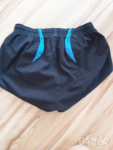 Къси панталонки Asics, снимка 2 - Къси панталони и бермуди - 29690055