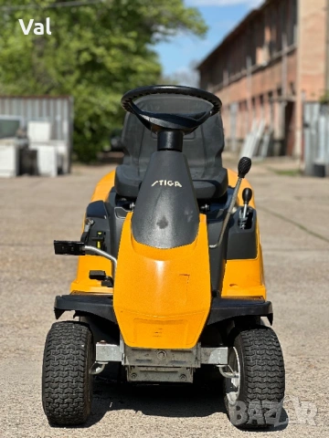 Тракторна косачка Stiga Combi 1066 h, снимка 2 - Градинска техника - 54353710