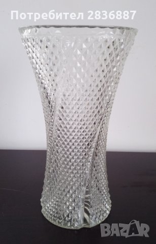 Голяма кристална ваза., снимка 1 - Вази - 35552685