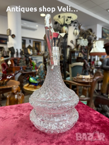 Стъклена гарафа с метален обков №7480 , снимка 2 - Антикварни и старинни предмети - 52050293