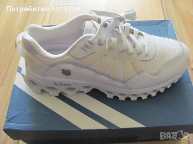 Нови Маратонки K-SWISS , номер 43