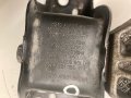 Тампон за двигател за Renault Рено Клио 1.2 турбо бензин 100 D4F784 8200140431 2010 , снимка 5
