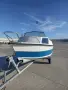 Моторна яхта EROS 430 с кабина за 4 души + Evinrude 9.8 к.с. + колесар, снимка 2