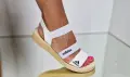 Дамски сандали Adidas в бяло, снимка 3