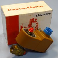 магнет вентил Lucifer 131K0490 solenoid valve, снимка 11 - Резервни части за машини - 35180323