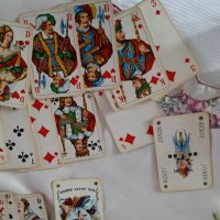 Немски карти две тестета в калъф, снимка 7 - Карти за игра - 39494890