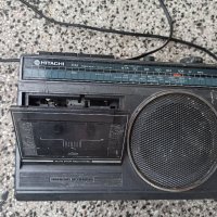 Радио касетофон Hitachi, снимка 1 - Антикварни и старинни предмети - 39255468