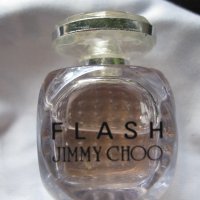 Flash Jimmy Choo 4,5 мл 15 Oz дамски мини парфюм, снимка 2 - Дамски парфюми - 38338256