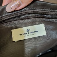 Оригинална спортна чанта TOM TAILOR, снимка 5 - Чанти - 37963201