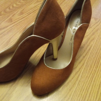 Стилни и елегантни обувки , снимка 1 - Дамски обувки на ток - 36500582