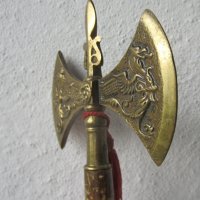 Двойна бойна брадва с релефни дракони Месинг бронз, снимка 2 - Други ценни предмети - 29741799