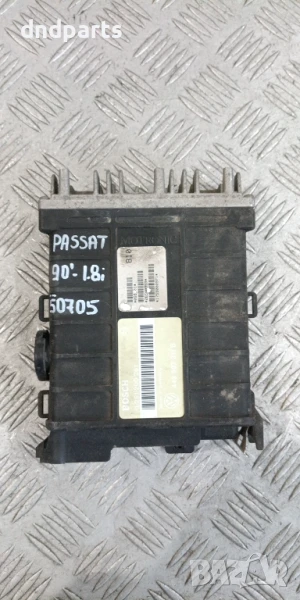 Компютър VW Passat 1.8i 1990г. 443907311B , снимка 1